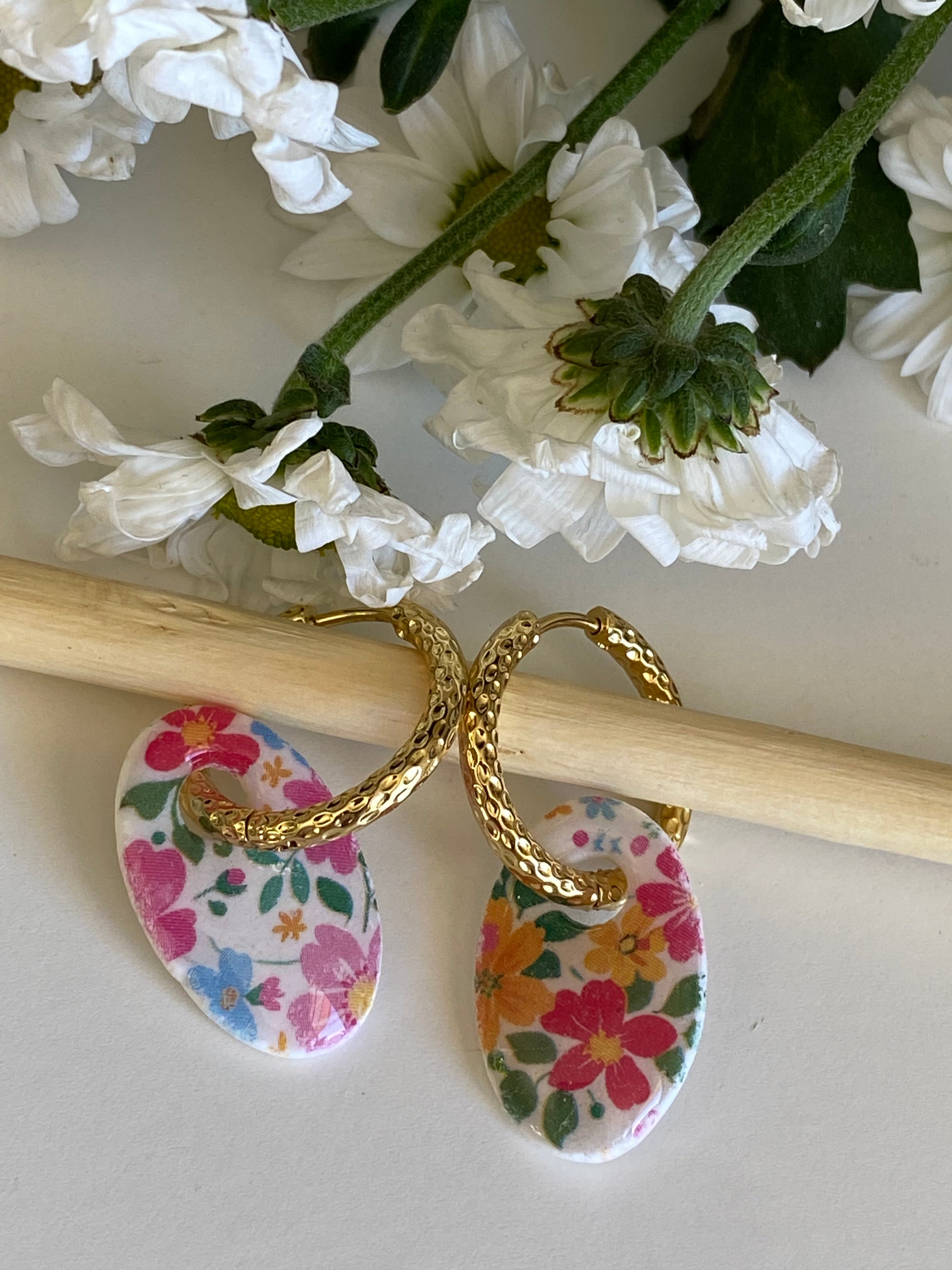 Pampilles motif fleuri
